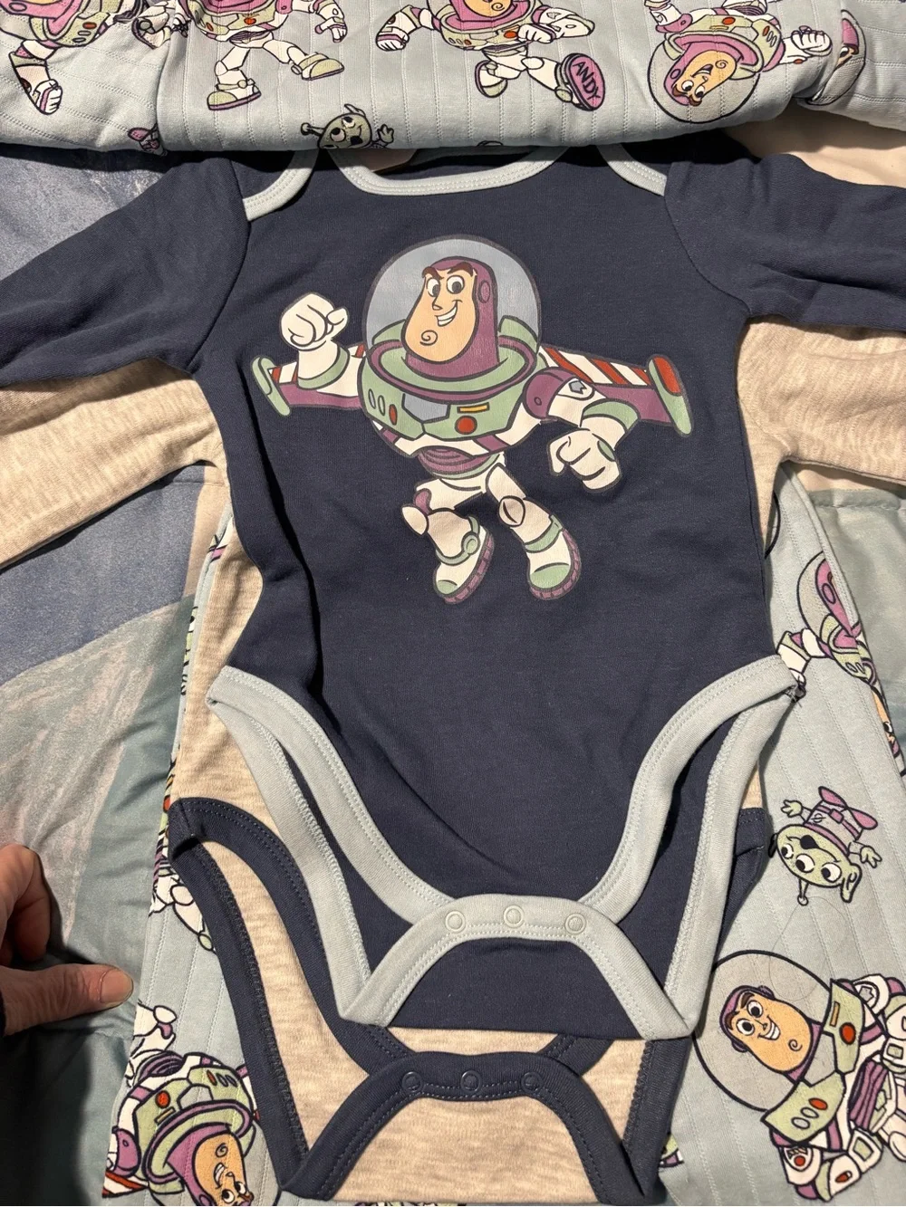 Disney Boys Light Blue and Navy Buzz Lightyear Matching Set size 18M